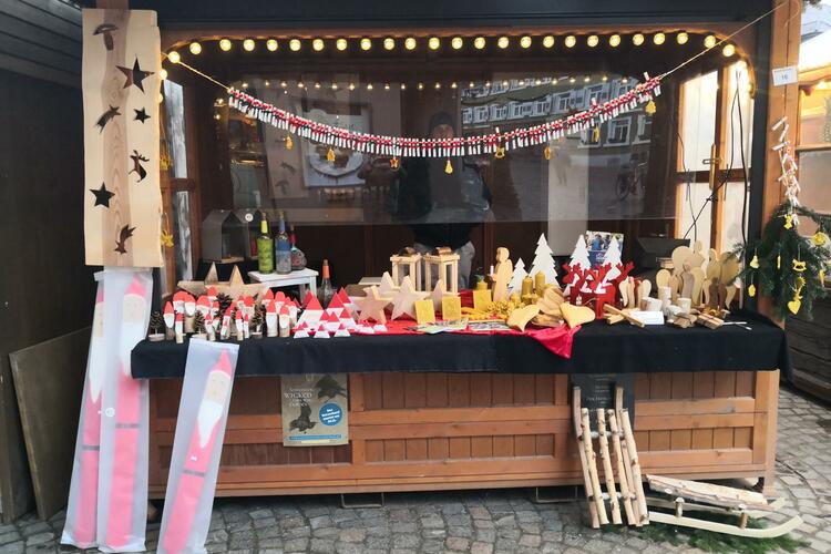 Verkaufsstand der WGH am Ettlinger Sternlesmarkt 2022